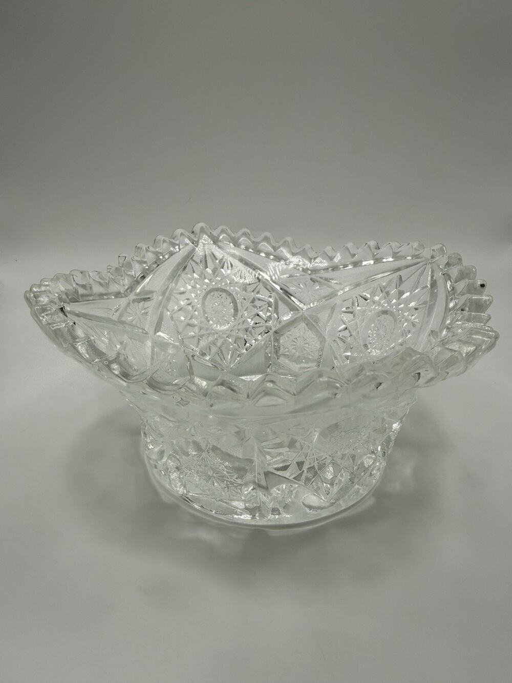 Antique LE Smith American Brilliant CUT GLASS SMALL BOWL Starburst S Marked EAPG